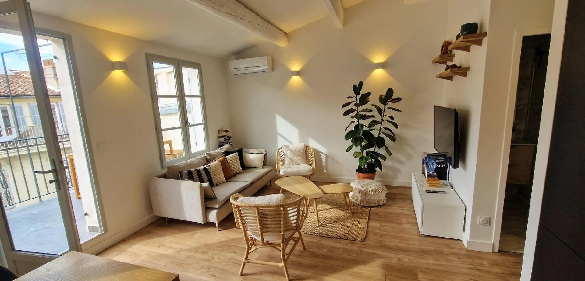 Terrasse - Hyper Centre - 2 Chambres - Parking Gratuit - Calme & Lumineux - Arrivee Autonome Marseilles Apartment
