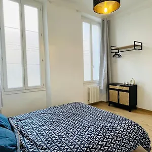  Appartement Pleasant 3-bedroom Flat In The Center Of